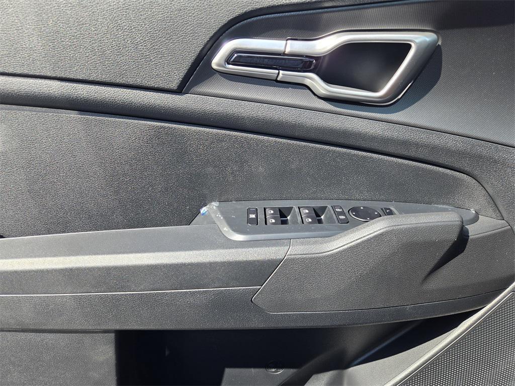 new 2026 Kia Sportage car, priced at $27,731
