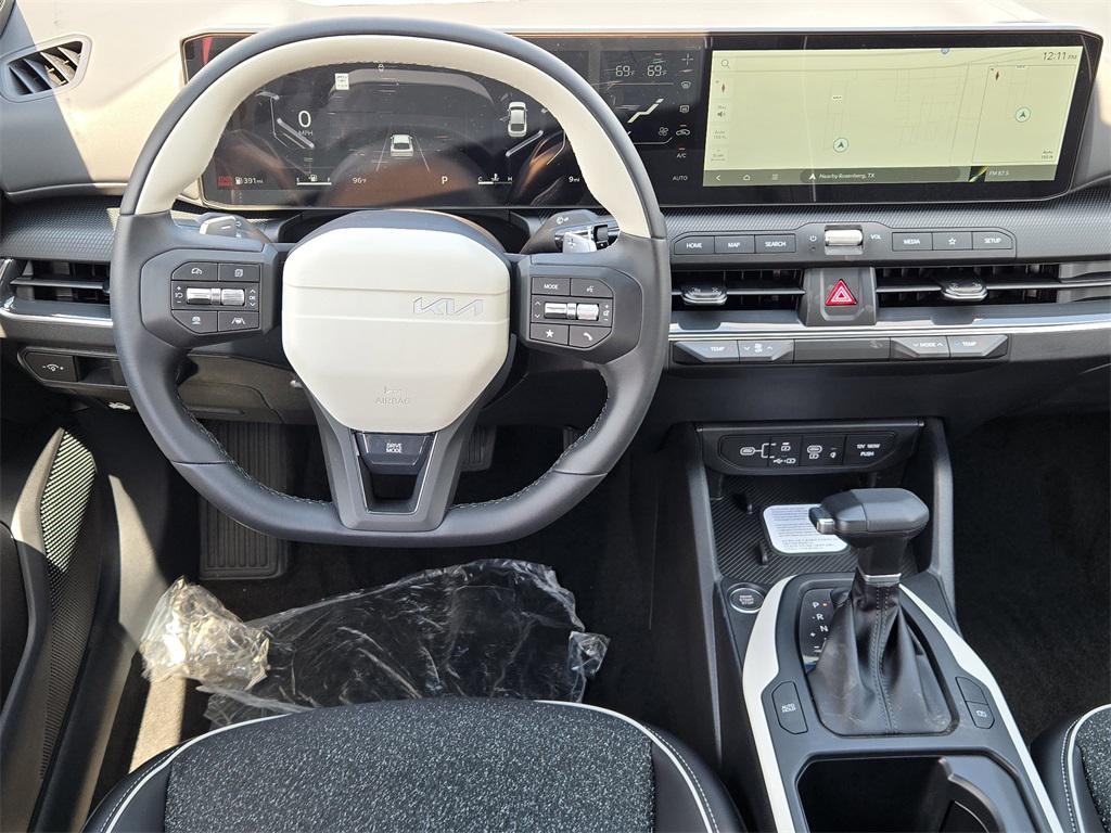 new 2025 Kia K4 car, priced at $23,941