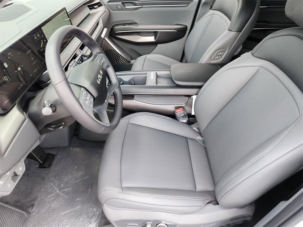new 2026 Kia EV9 car, priced at $41,398