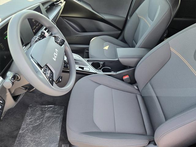 new 2025 Kia Niro car, priced at $25,254