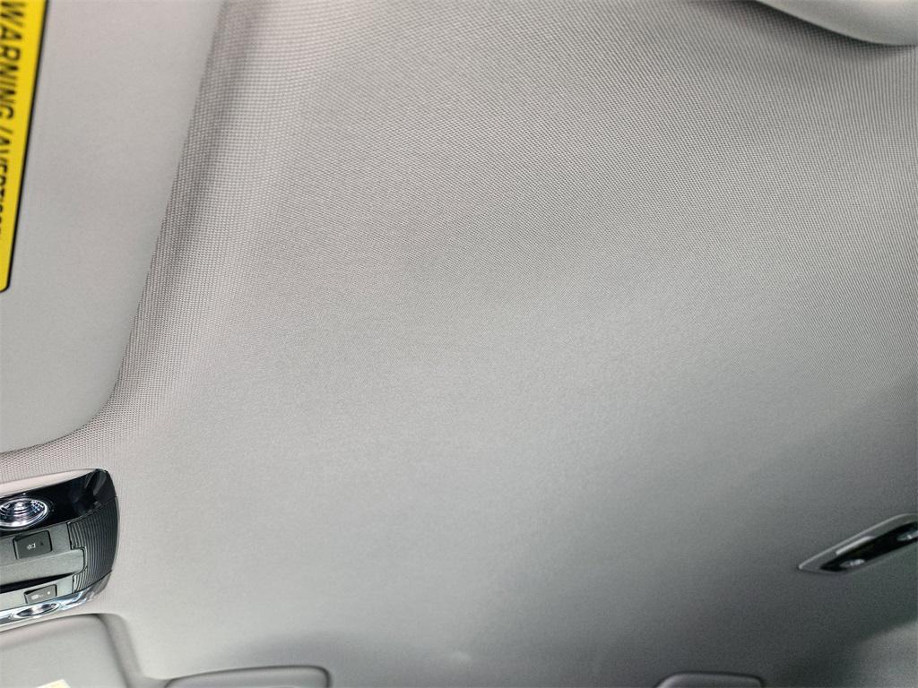 new 2025 Kia EV6 car, priced at $38,137