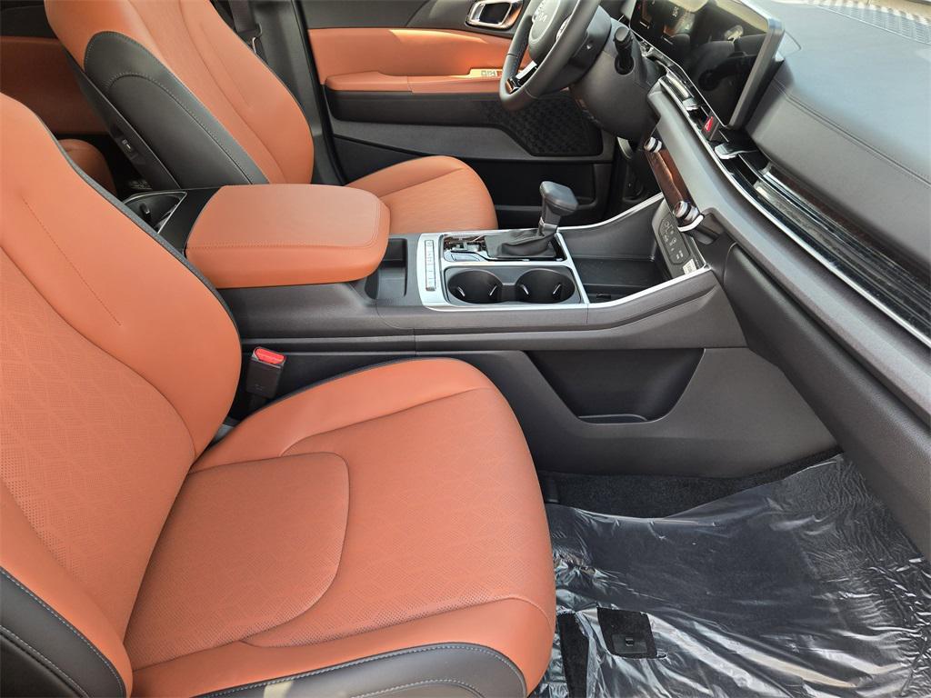 new 2026 Kia Carnival car, priced at $40,750