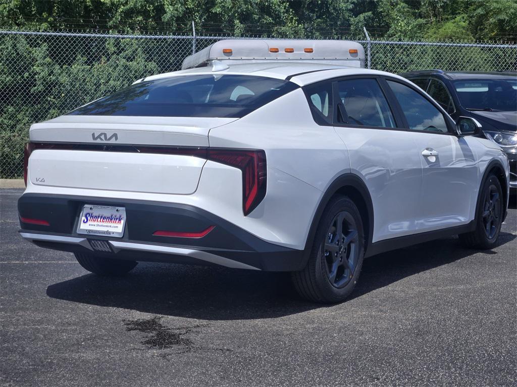 new 2025 Kia K4 car, priced at $22,332