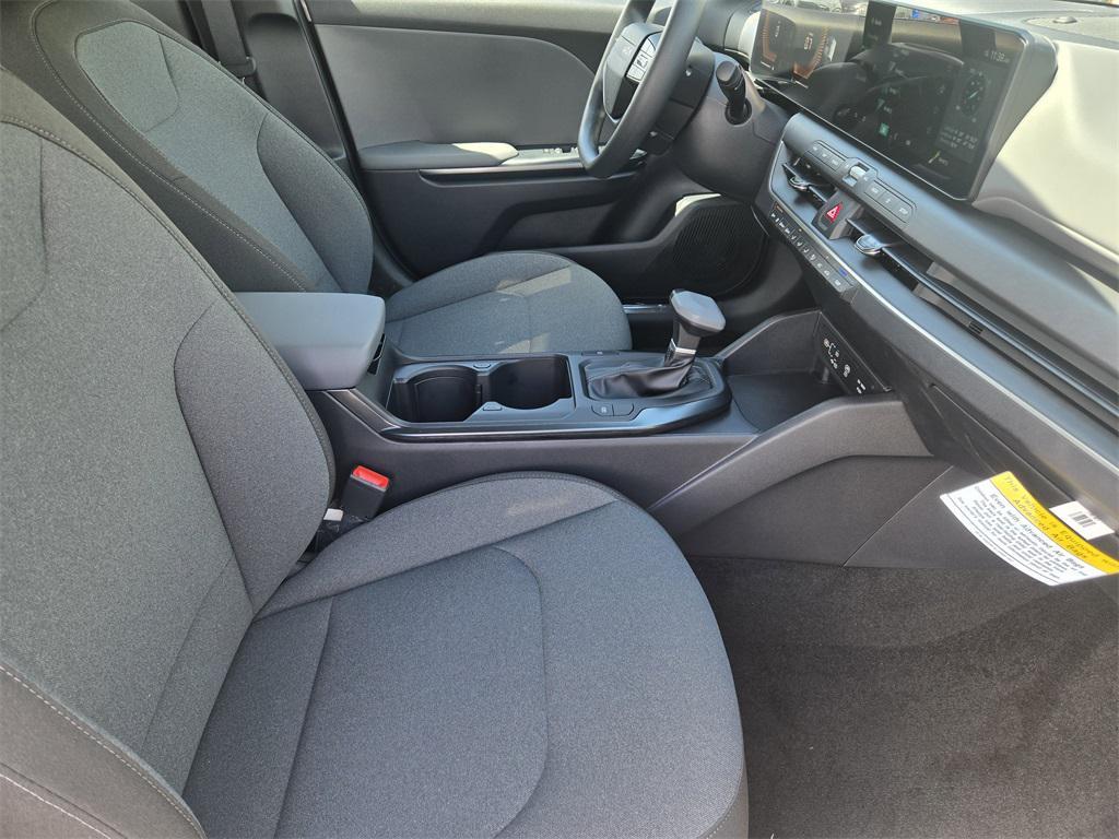 new 2025 Kia K4 car, priced at $22,332