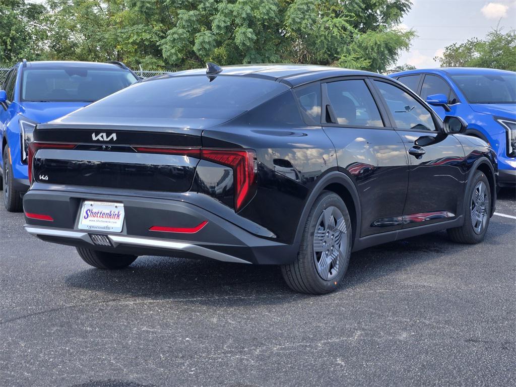 new 2025 Kia K4 car, priced at $21,026