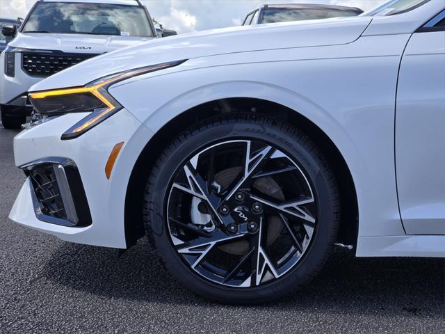 new 2025 Kia K5 car, priced at $28,587