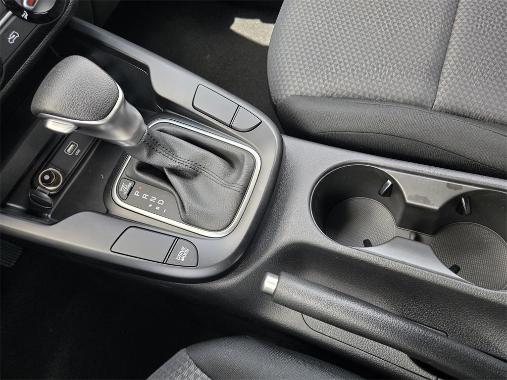 new 2025 Kia Soul car, priced at $19,092