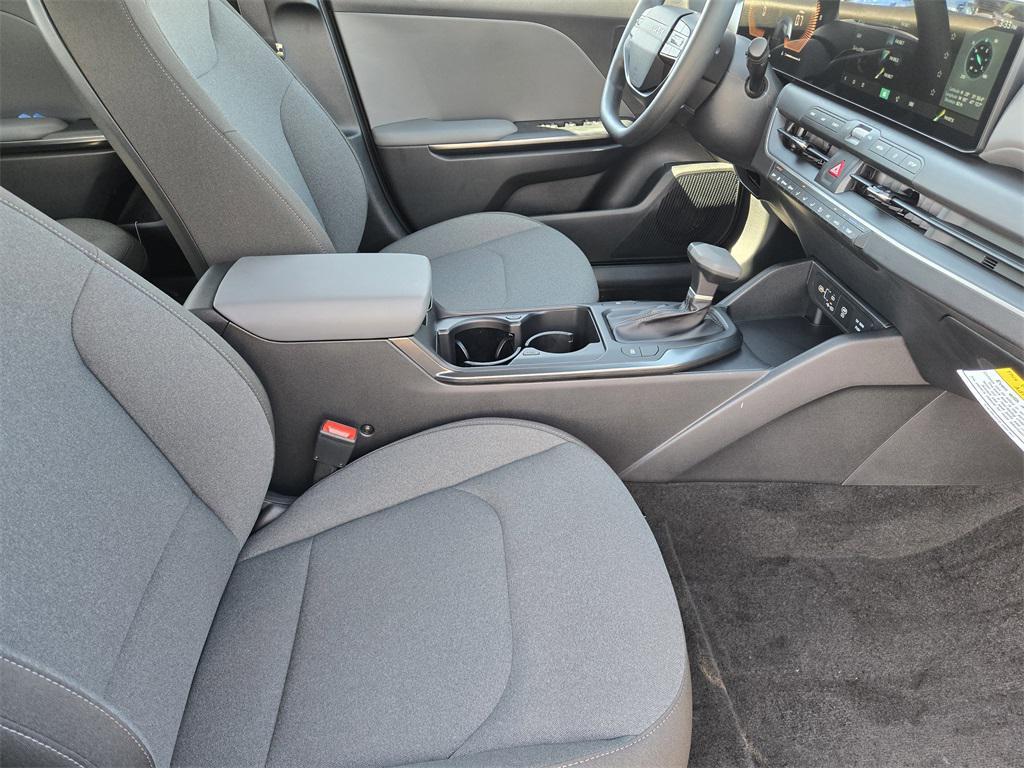 new 2025 Kia K4 car, priced at $21,976
