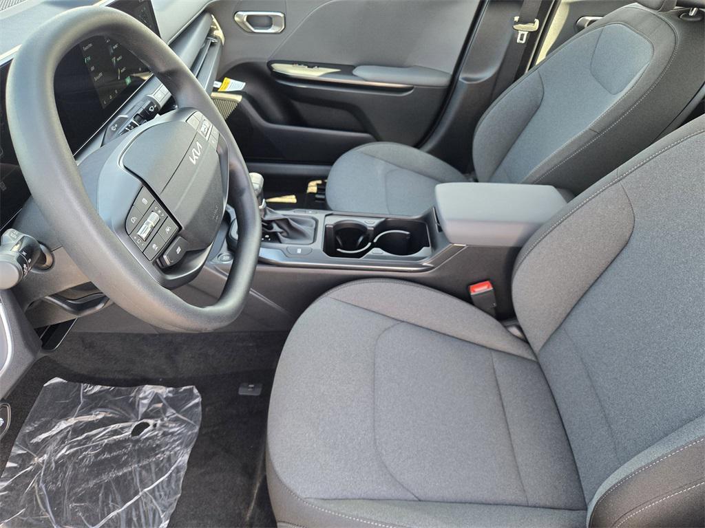 new 2025 Kia K4 car, priced at $21,976