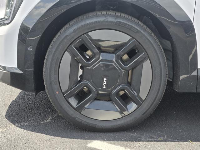 new 2026 Kia EV9 car, priced at $70,485