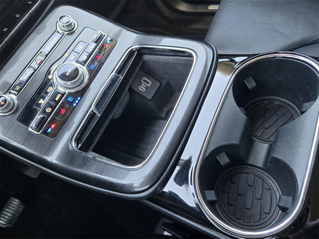 used 2021 Lincoln Nautilus car, priced at $20,816