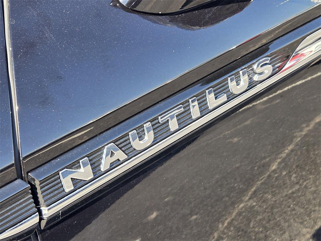 used 2021 Lincoln Nautilus car, priced at $20,816