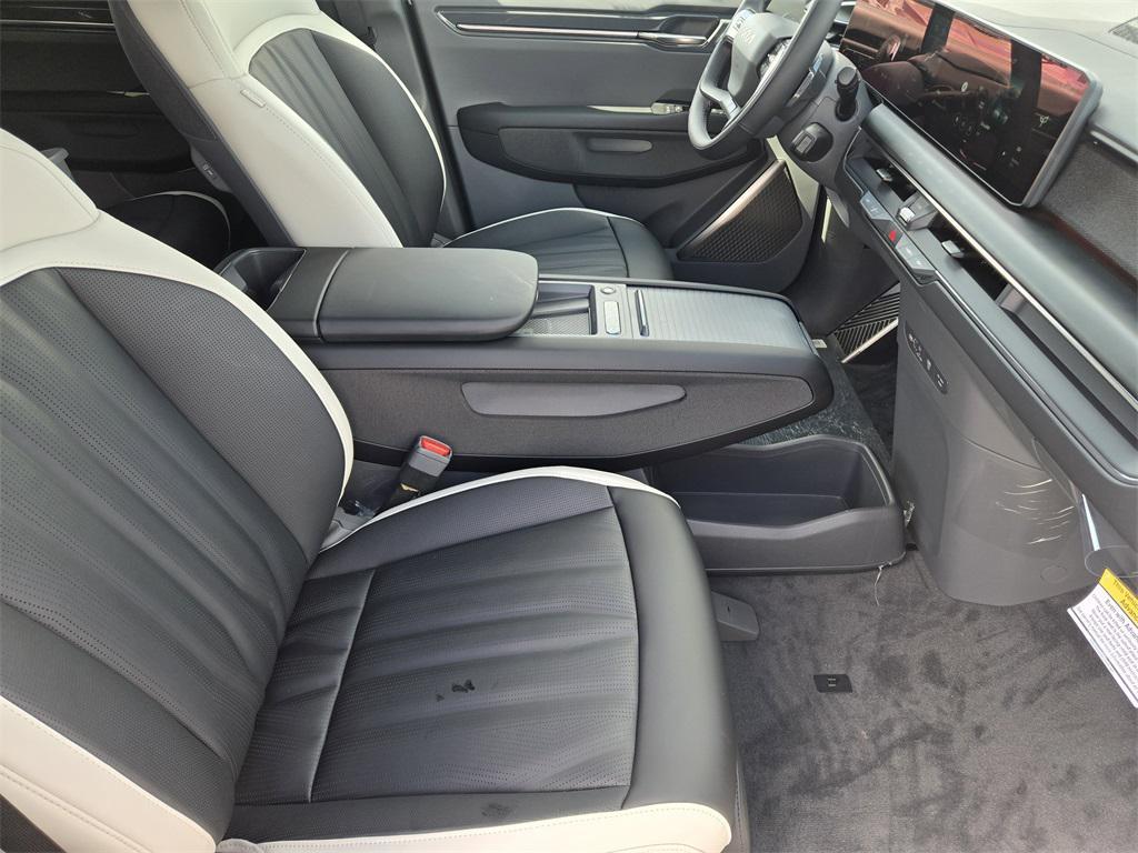 new 2026 Kia EV9 car, priced at $56,043