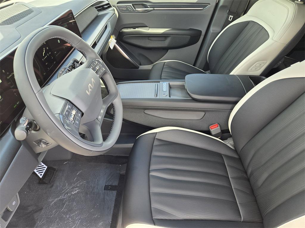 new 2026 Kia EV9 car, priced at $56,043