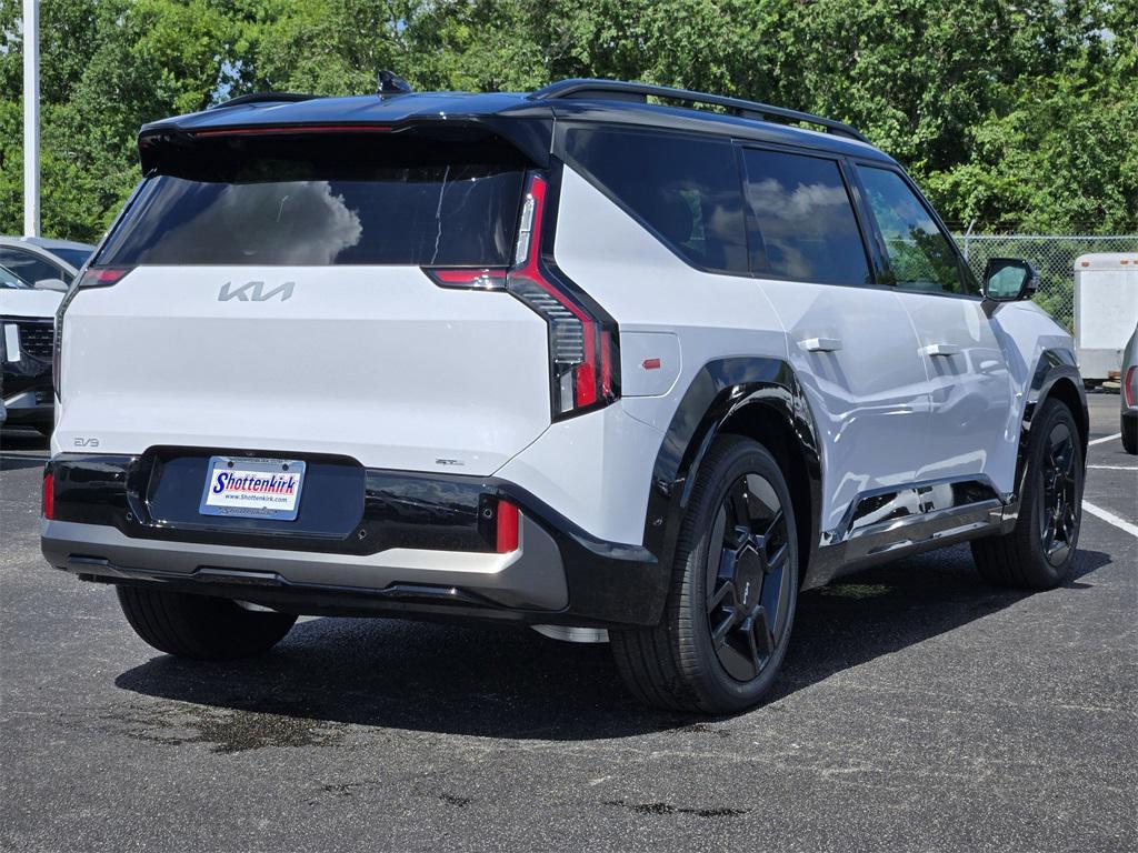 new 2026 Kia EV9 car, priced at $56,043