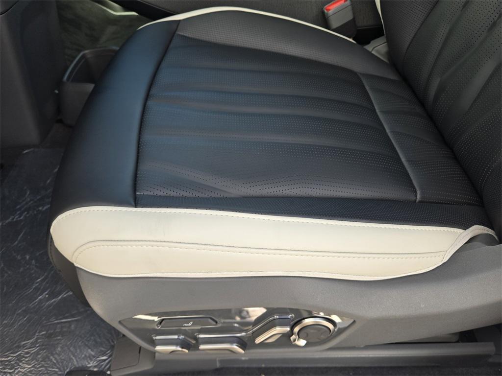 new 2026 Kia EV9 car, priced at $56,043