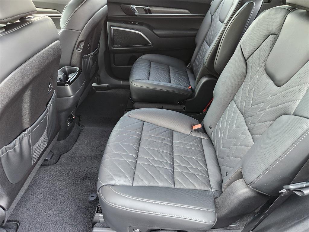 new 2025 Kia Telluride car, priced at $53,620