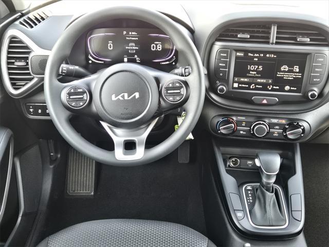 new 2025 Kia Soul car, priced at $20,216