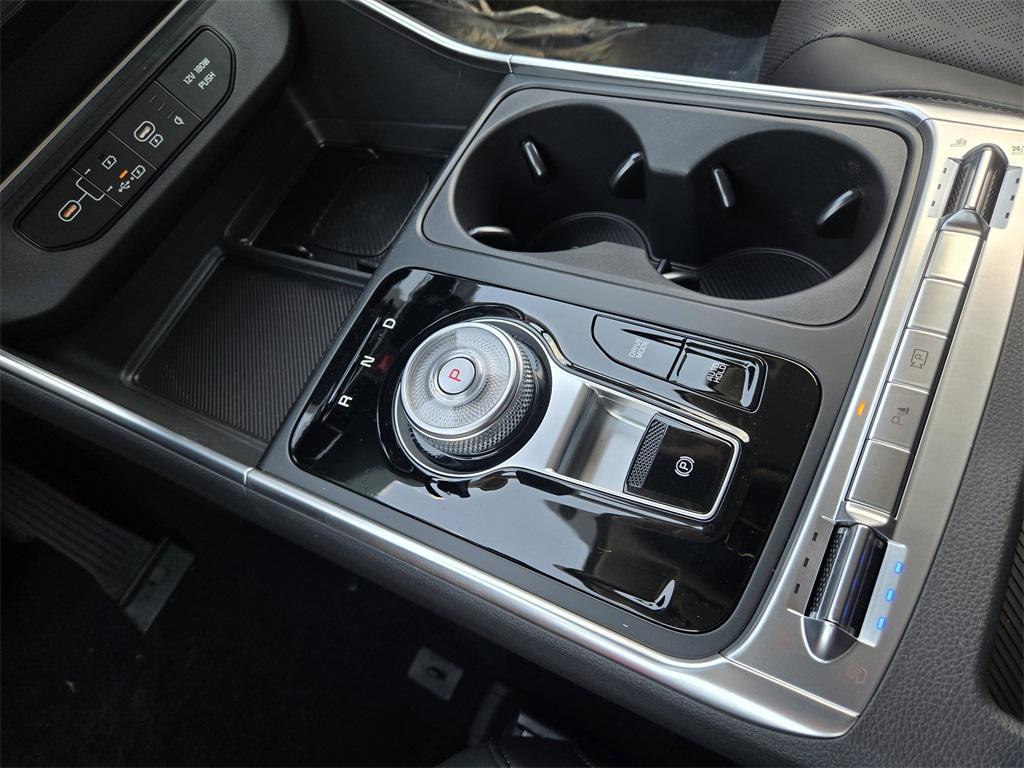 new 2026 Kia Carnival Hybrid car, priced at $47,989