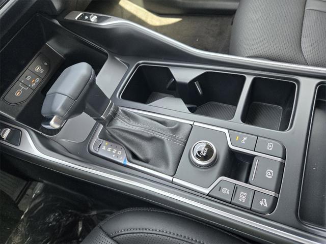 new 2025 Kia Sorento car, priced at $38,300