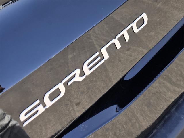 new 2025 Kia Sorento car, priced at $38,300