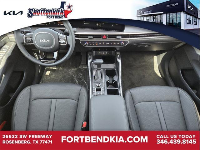 new 2025 Kia Sorento car, priced at $38,300