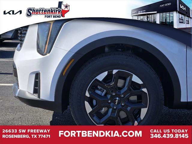 new 2025 Kia Sorento car, priced at $38,105