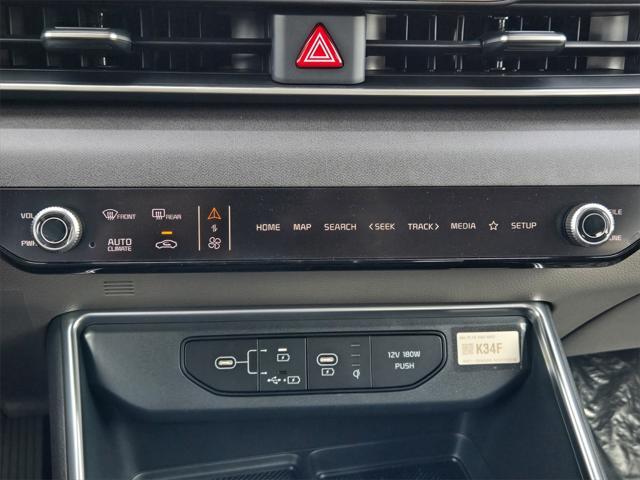 new 2025 Kia Carnival car, priced at $40,331