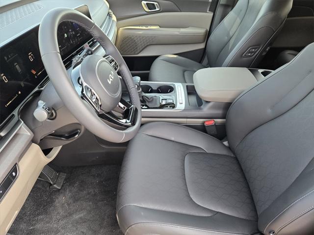 new 2025 Kia Carnival car, priced at $40,331