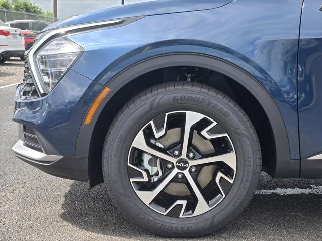 new 2025 Kia Sportage Hybrid car, priced at $31,373