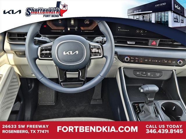 new 2025 Kia Carnival car, priced at $43,600