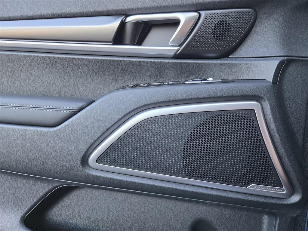 new 2025 Kia Telluride car, priced at $38,049