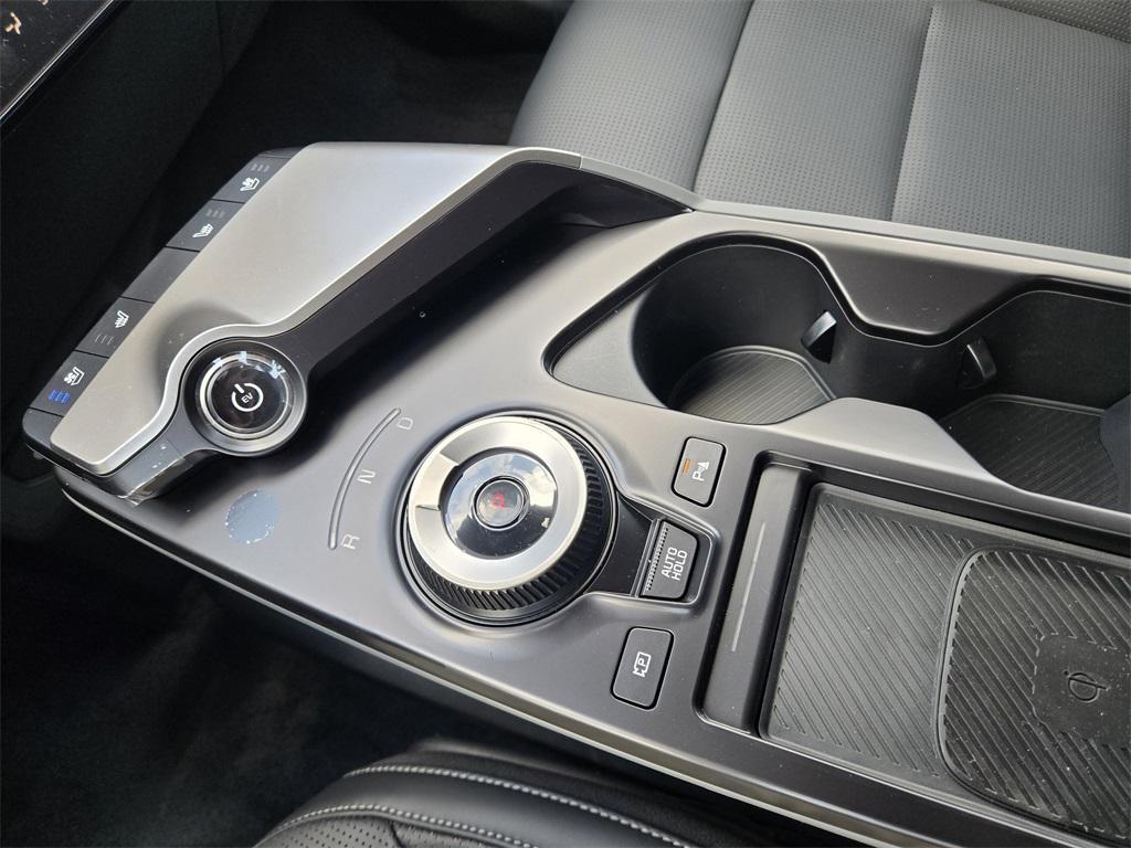new 2025 Kia EV6 car, priced at $37,374