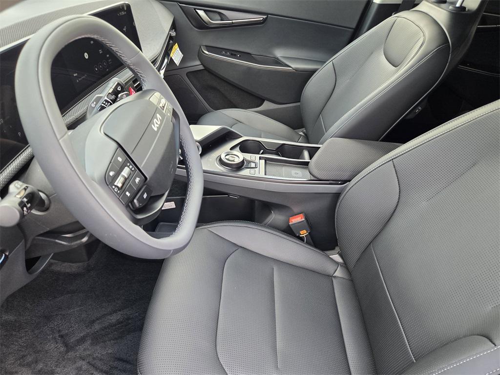new 2025 Kia EV6 car, priced at $37,374