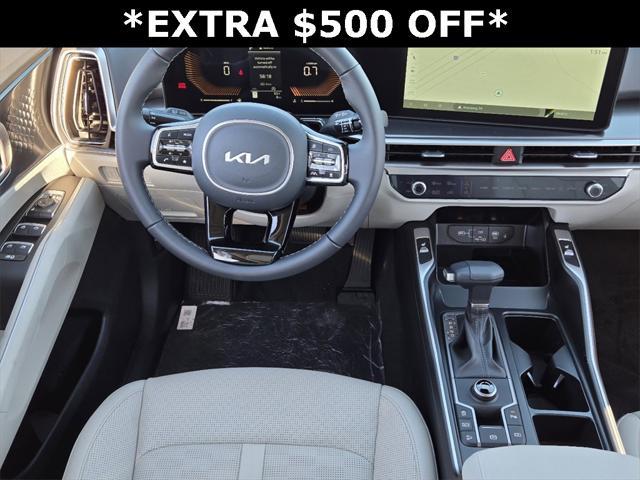 new 2025 Kia Sorento car, priced at $33,801