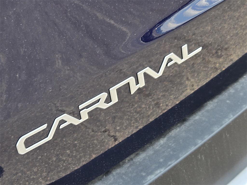 new 2026 Kia Carnival Hybrid car, priced at $39,652