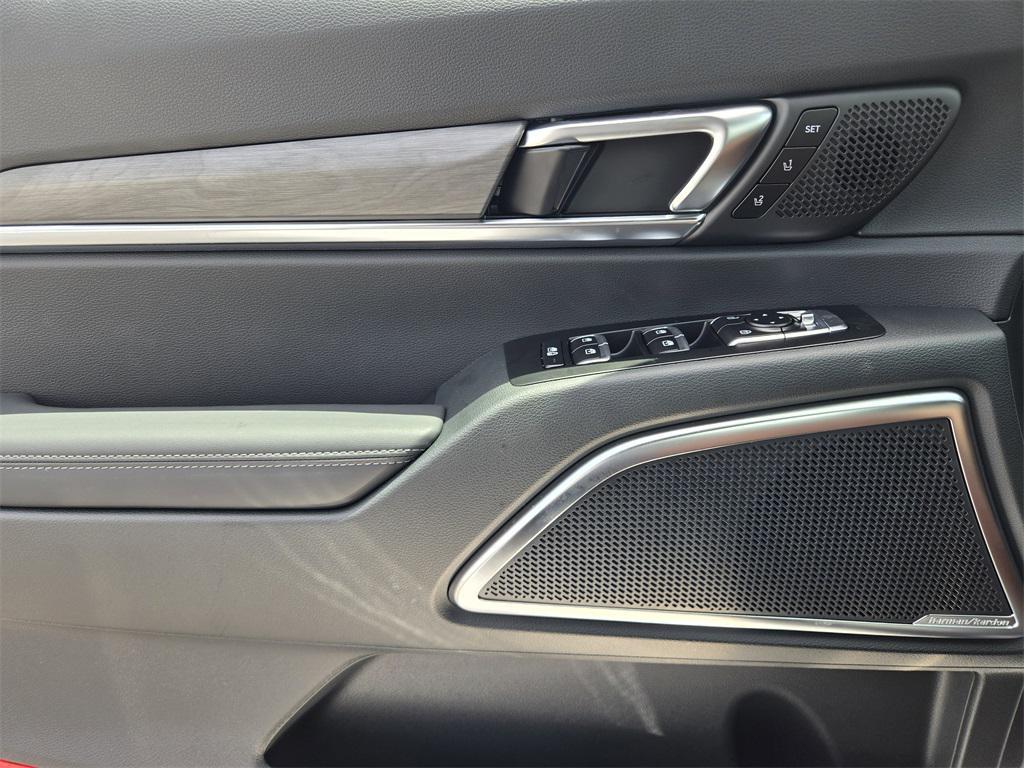 new 2025 Kia Telluride car, priced at $52,054