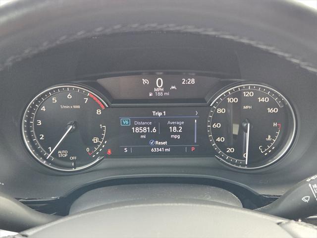 used 2022 Cadillac XT6 car, priced at $29,216