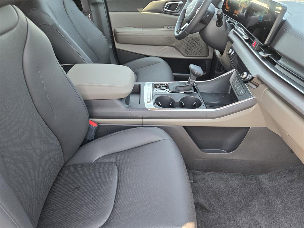 new 2026 Kia Carnival car, priced at $39,246