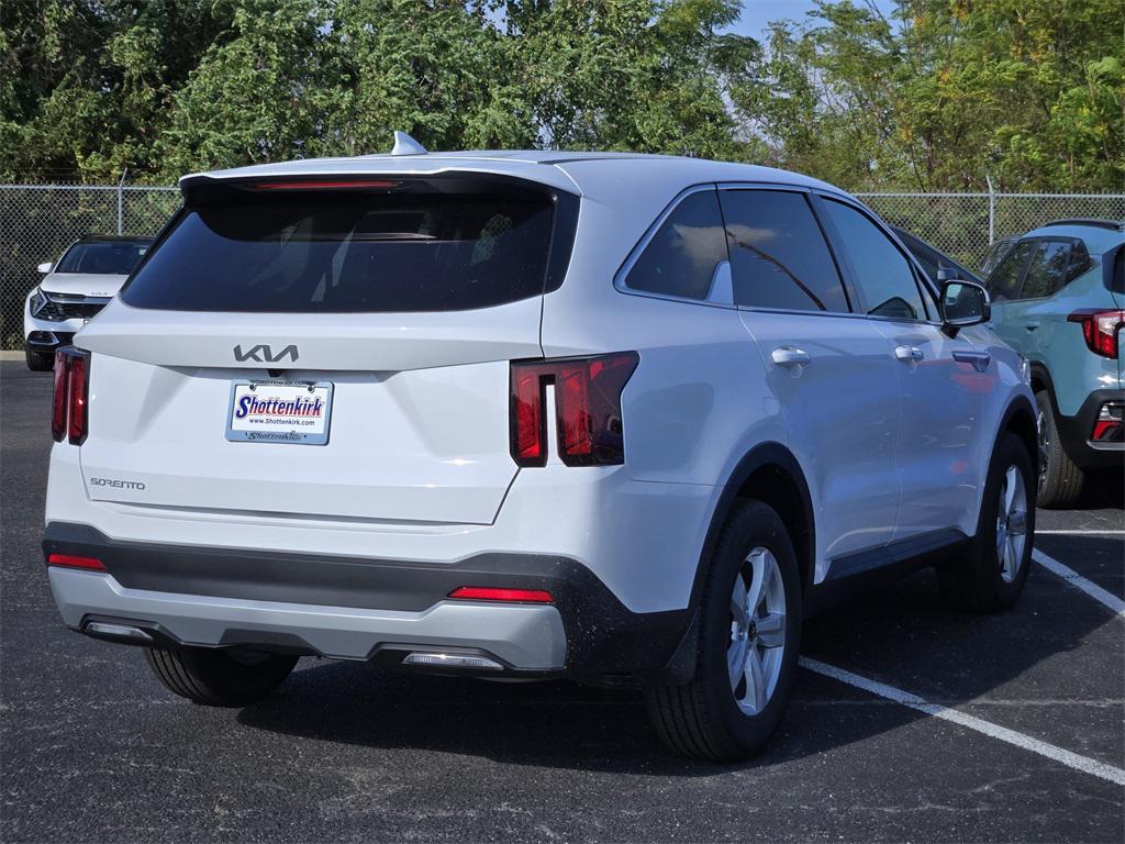 new 2026 Kia Sorento car, priced at $31,835
