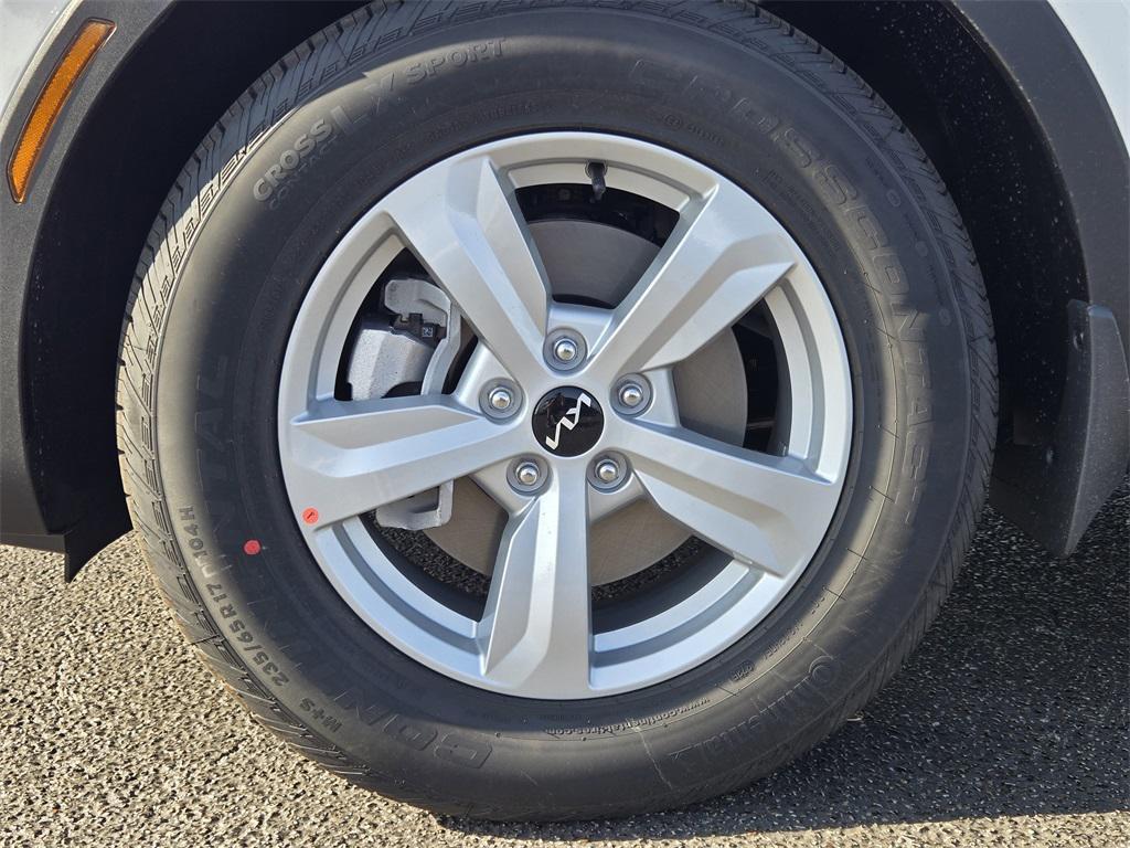 new 2026 Kia Sorento car, priced at $31,835