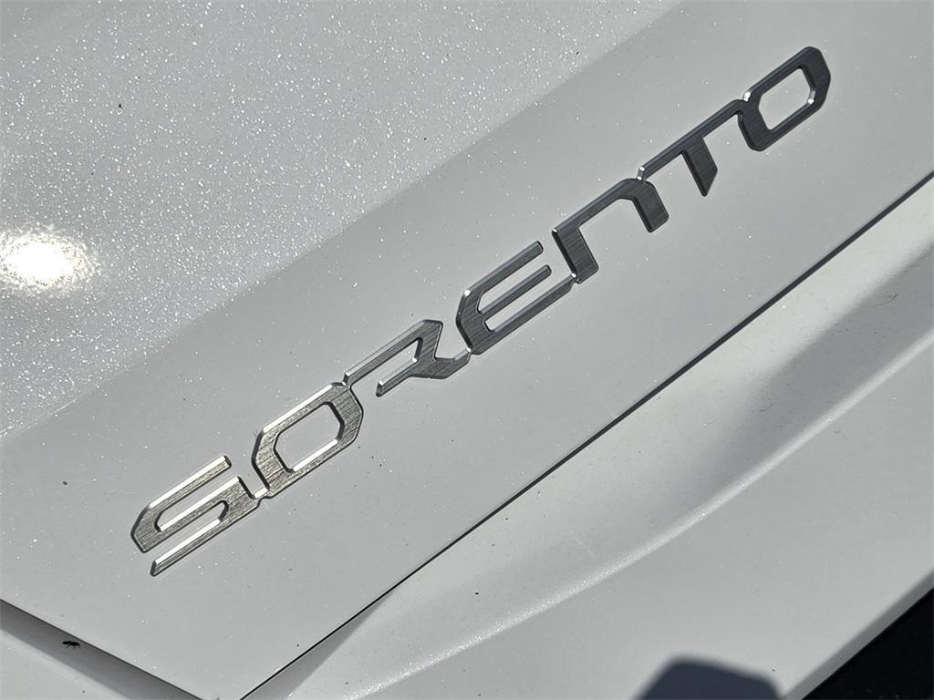 new 2026 Kia Sorento car, priced at $31,835