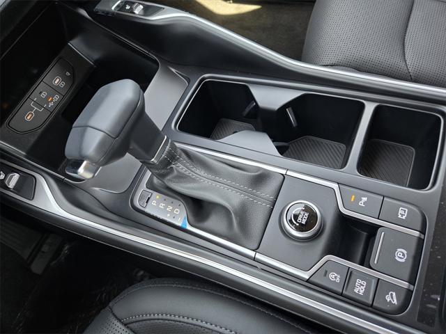 new 2025 Kia Sorento car, priced at $38,330