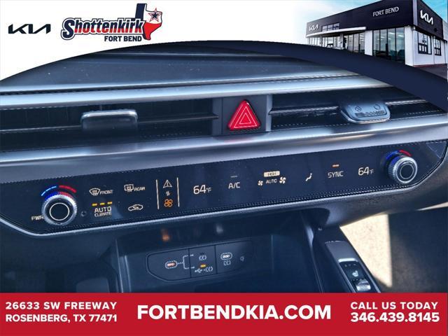 new 2025 Kia Sorento car, priced at $37,085