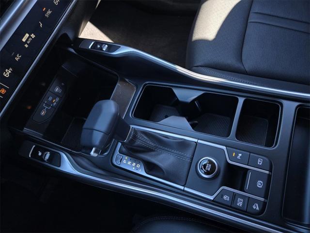 new 2025 Kia Sorento car, priced at $37,085