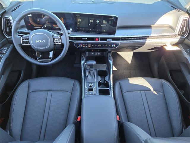 new 2025 Kia Sorento car, priced at $37,085