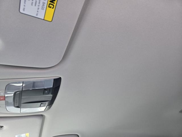 new 2025 Kia Sorento car, priced at $35,030