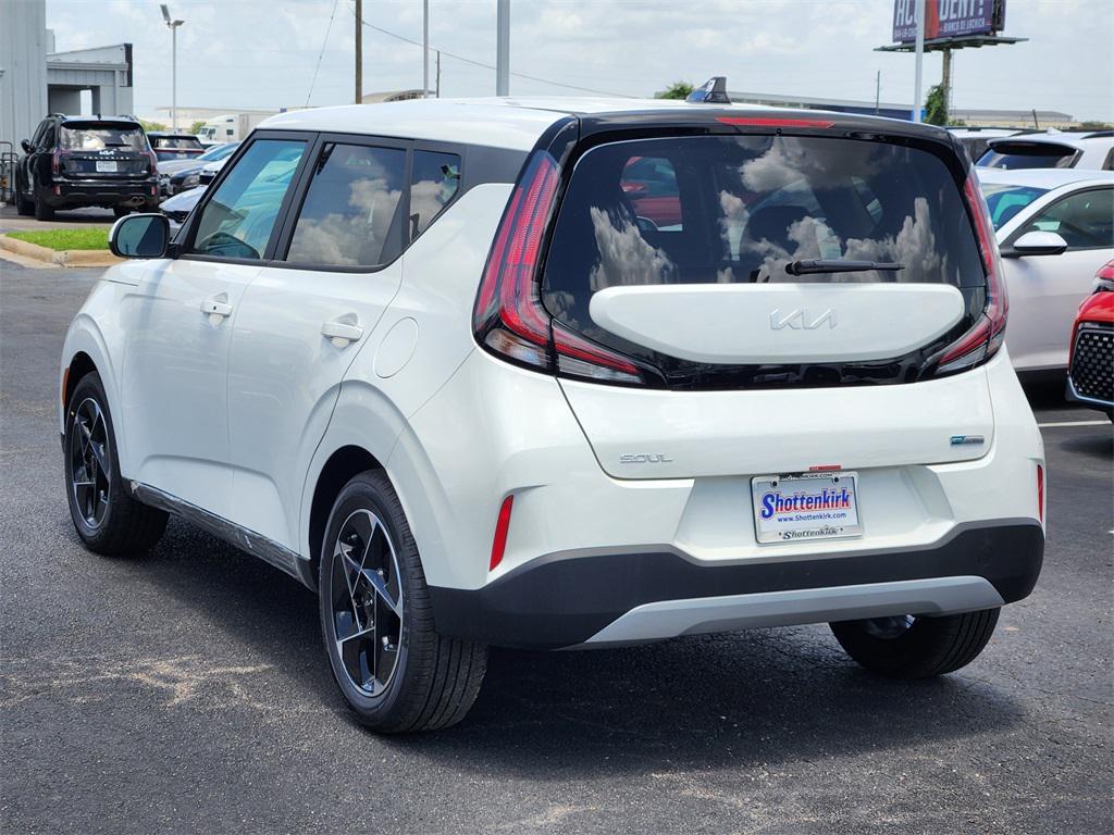 new 2025 Kia Soul car, priced at $23,043
