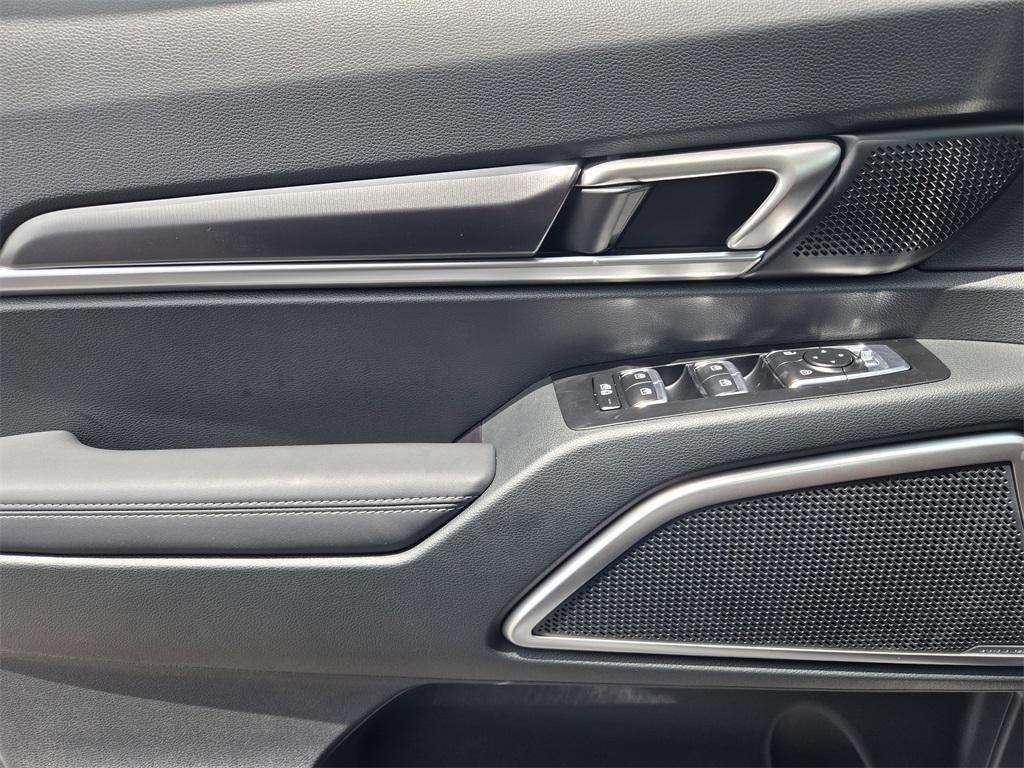 new 2025 Kia Telluride car, priced at $39,639
