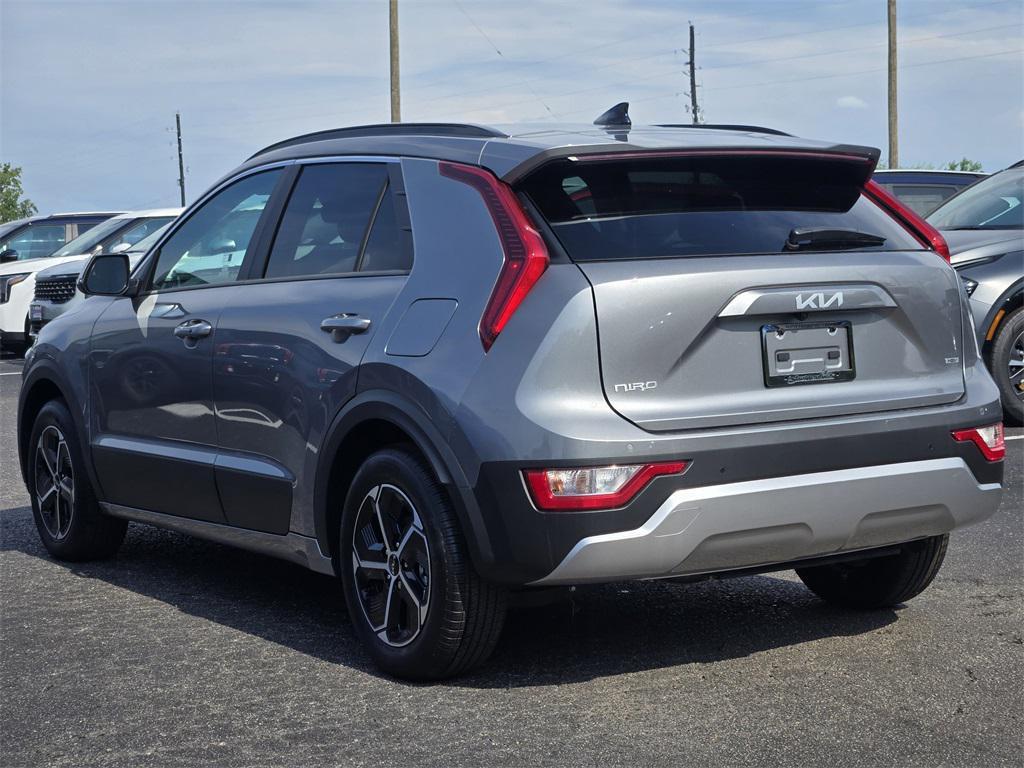 new 2025 Kia Niro car, priced at $25,512